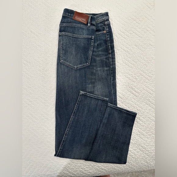 Like new Madewell Skinny Skinny Jeans, size 30x32 - Picture 4 of 7